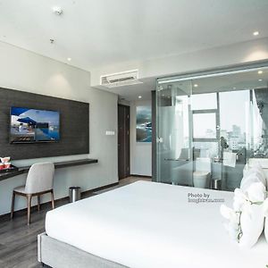 King Suite Ocean View